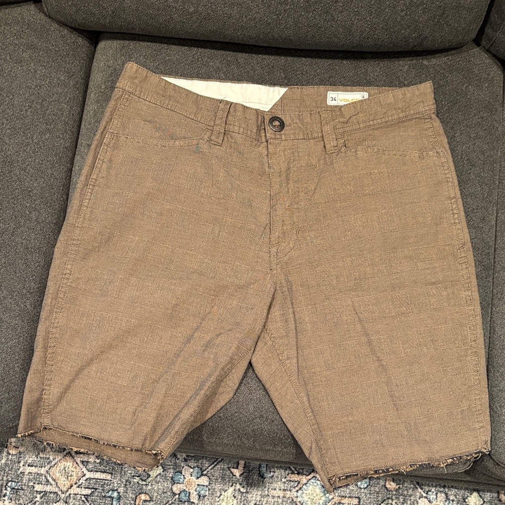Volcom Men's Brown Flat Front Shorts